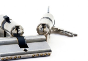 public liability insurance and professional liability insurance for Locksmiths at work